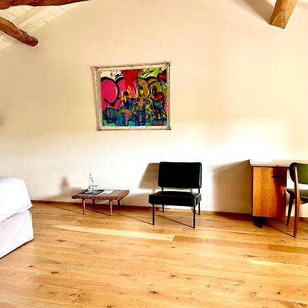 Chambres D'Hotes Vers La Croix Leynes Esterno foto
